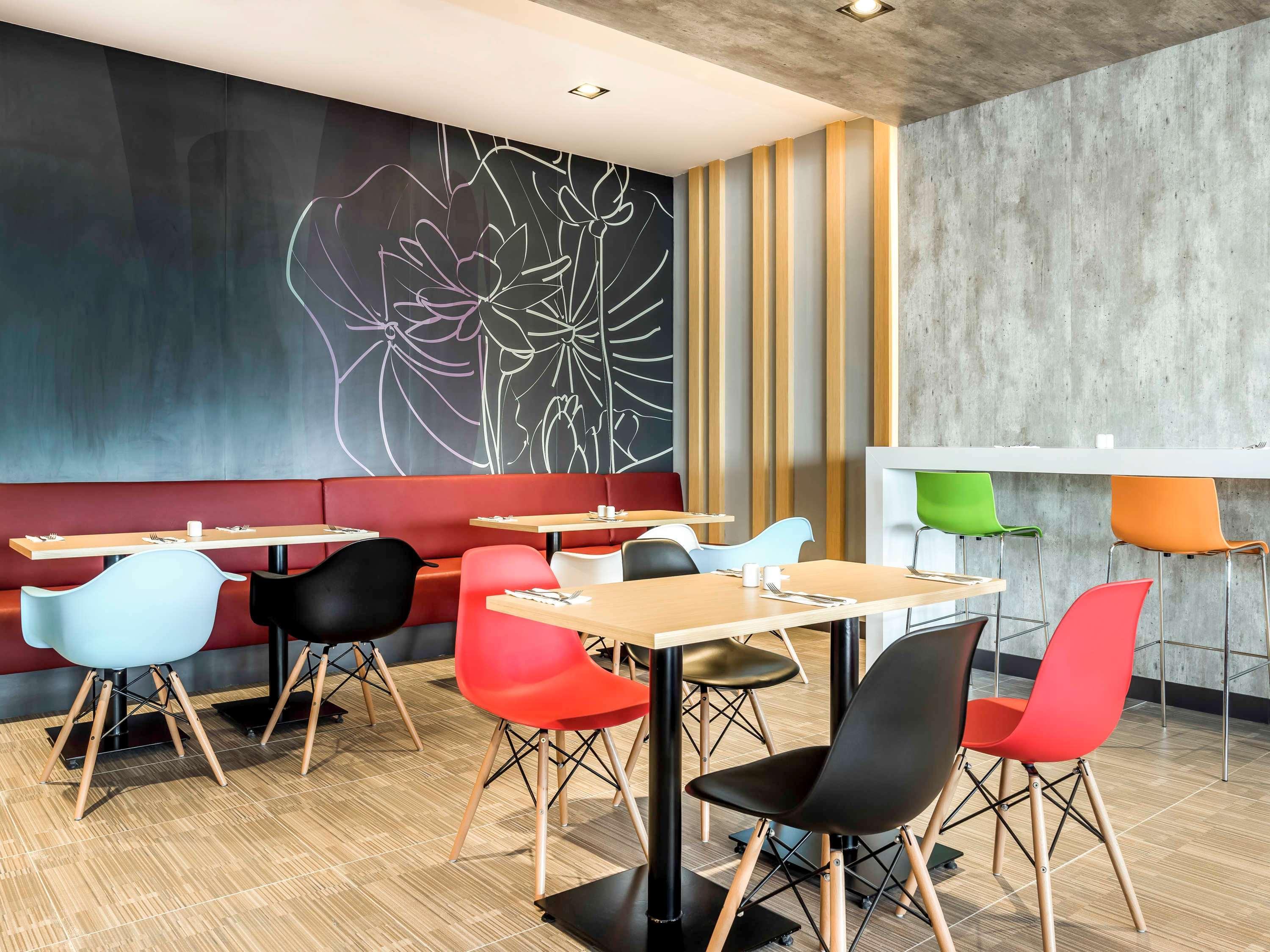 Ibis Bangkok Impact Hotel Nonthaburi Exterior photo